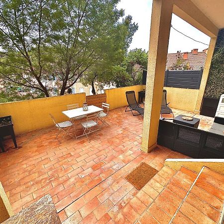 Appartement Proche Mer Avec Terrasse Et Jardin Privatif Hyères Esterno foto