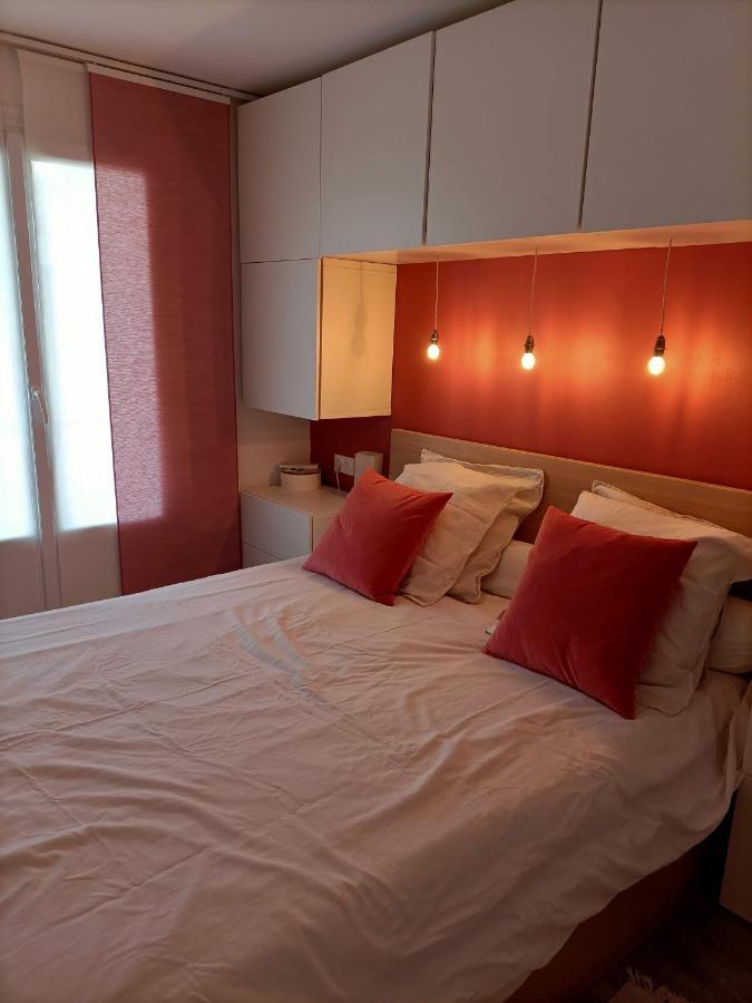 Appartement Proche Mer Avec Terrasse Et Jardin Privatif Hyères Esterno foto