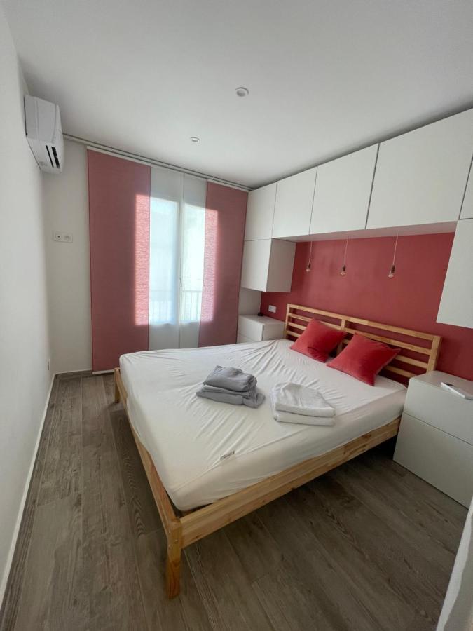 Appartement Proche Mer Avec Terrasse Et Jardin Privatif Hyères Esterno foto
